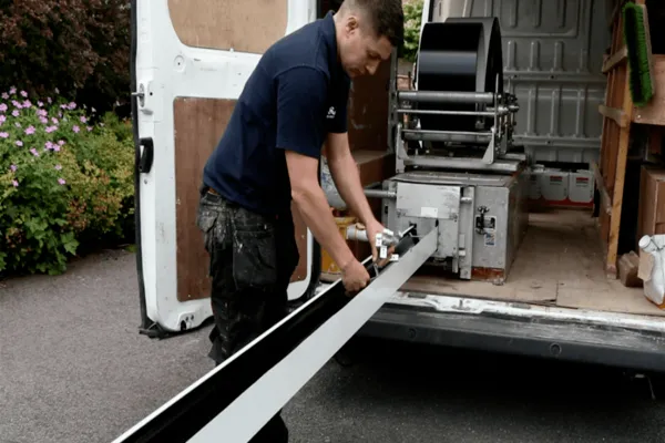 Изработка на безшевни улуци на място